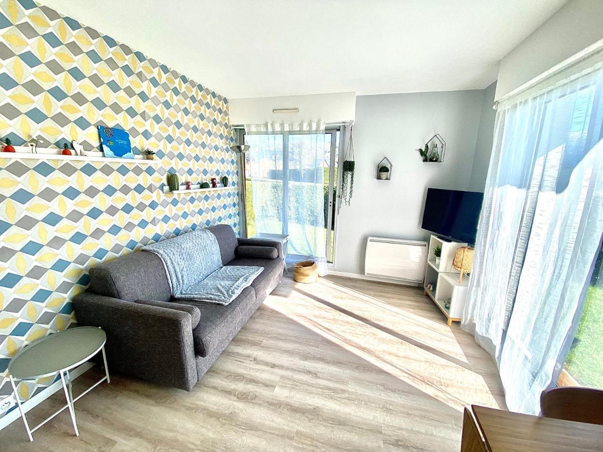 Superbe Appartement Avec Jardin Ensoleille Blonville-sur-Mer Eksteriør bilde