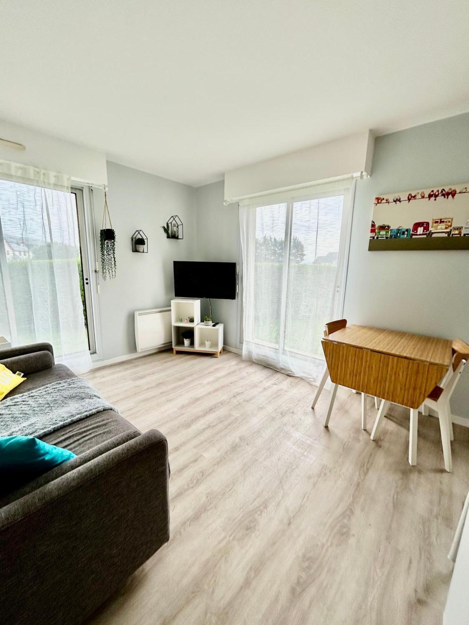 Superbe Appartement Avec Jardin Ensoleille Blonville-sur-Mer Eksteriør bilde